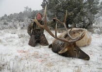 <p>New Mexico elk hunting clients with H&A Outfitters Inc.</p>