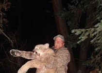 New Mexico mountain lion hunting clients with H&A Outfitters Inc.