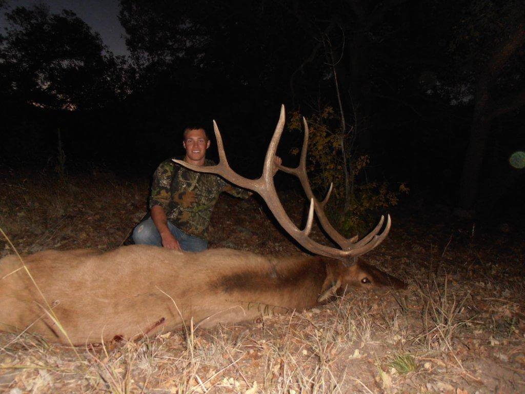 muzzleloader hunt guide service